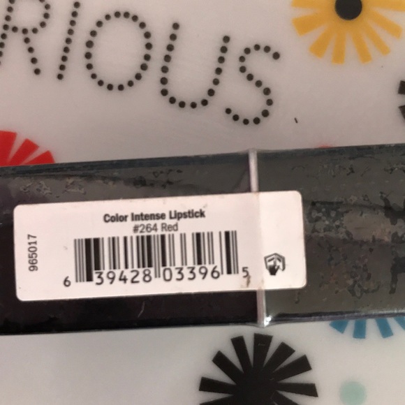 HP🎸New and sealed MUA makeup academy lipstick red - Picture 4 of 4